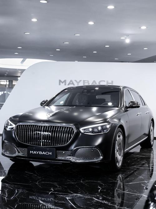 广州285岚图汽车的售后服务让用户无忧出行，迈巴赫未来的豪华车趋势